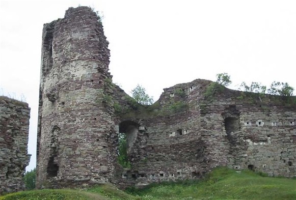 Image - Ruins of the Potocki family's castle (14th-16th century) in Buchach.